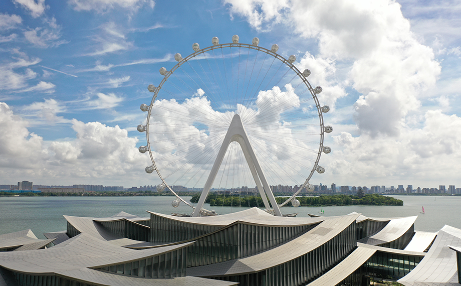 金雞湖畔服務(wù)業(yè)“躍升記”：看園區(qū)如何打造開(kāi)放創(chuàng)新服務(wù)業(yè)新高地